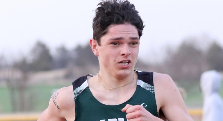 Chapman's Aaron Modrow is ready to attack the distance races at this weekend's state track and field meet. (Photo by Huey Counts)