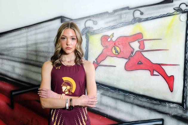 Stanton County's Chesney Peterson (Photos: Heather Kindall Photography)