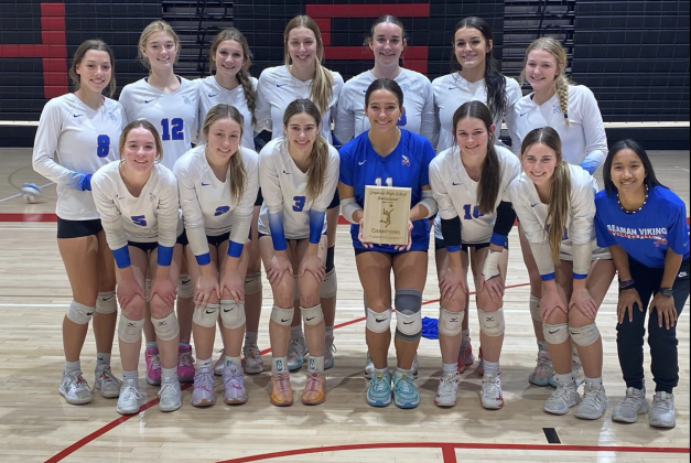 Topeka Seaman has posted a 35-2 record this season with tournament wins at Lansing, Emporia, the Seaman Invitational and the UKC Championship. (Photo: Seaman Viking Volleyball Facebook)