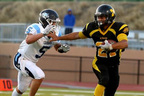 6-man Top 6: Gerardo Garcia (Photo: Everett Royer, KSportsImages.com)