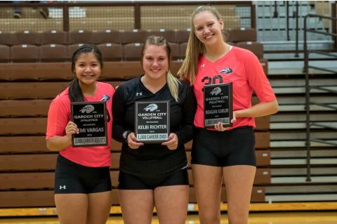 Garden City seniors (from left) Remi Vargas, Kelbi Richter and Reagan Karlin are three of the six Kansans who make up the 2020 Garden City Community College Volleyball Signing Class. (Photo by Adam Shrimplin, Shrimplin Photography)