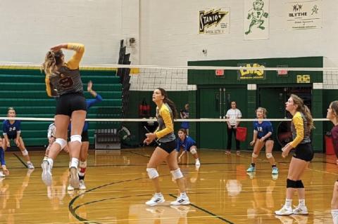 Hillsboro retains the top spot in Class 2A in the latest KVA rankings. (Photo: Hillsboro Athletic Director)