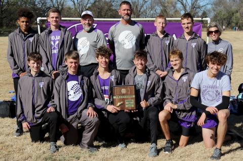 The Southeast of Saline boys are the 3A State Cross Country Champions. (Photo: Jessica Sprecker)